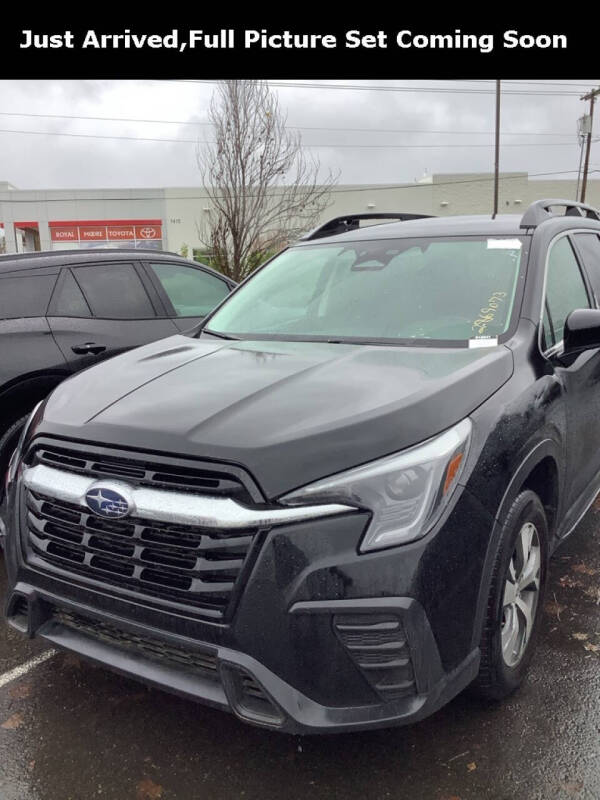 2024 Subaru Ascent Premium's photo