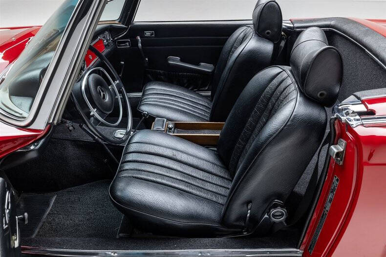 1971 Mercedes-Benz 280-Class