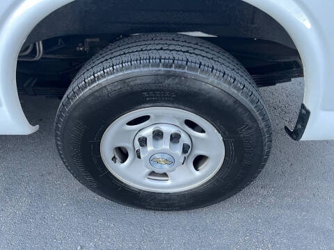 2023 Chevrolet Express LT 3500