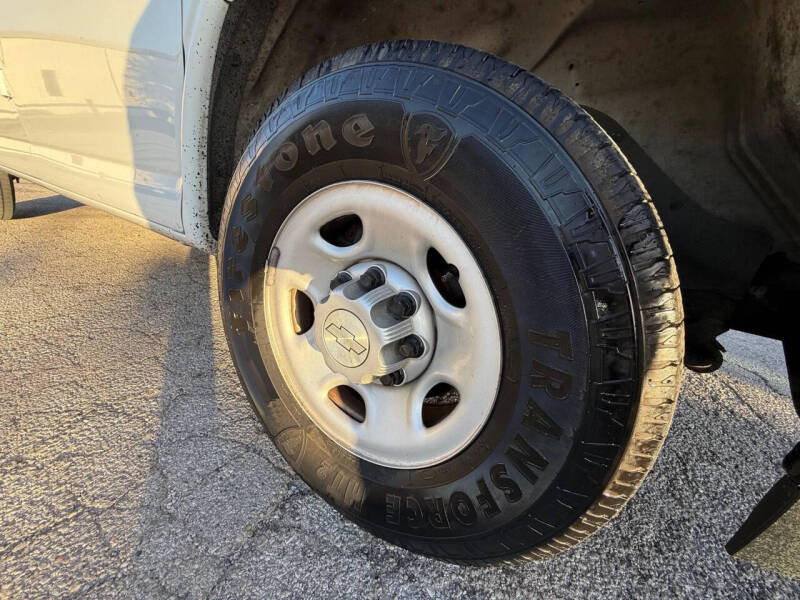 2020 Chevrolet Express 2500