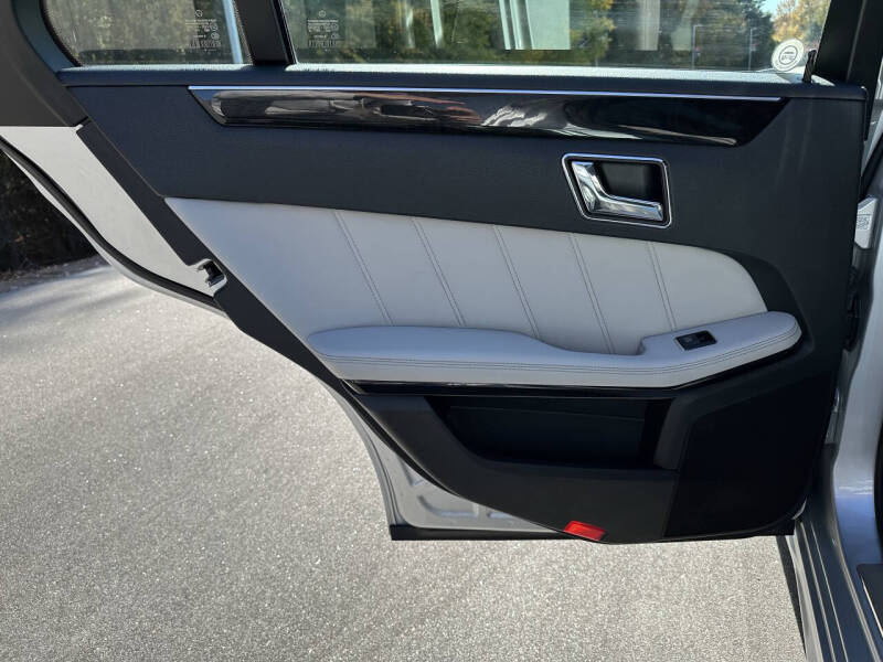 2011 Mercedes-Benz E-Class E 350 Luxury