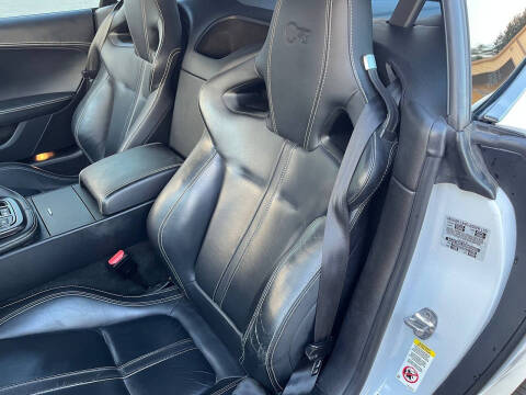 2016 Jaguar F-TYPE R