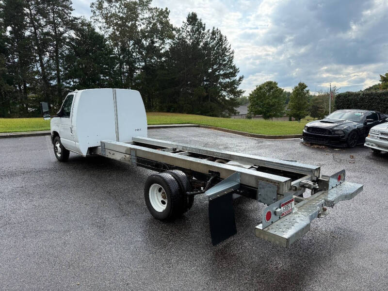 2011 Ford E-Series E-450 SD