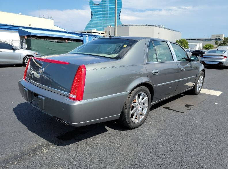 2007 Cadillac DTS Performance