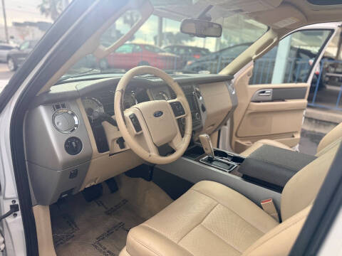 2012 Ford Expedition XLT