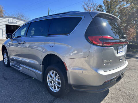 2021 Chrysler Pacifica Touring L