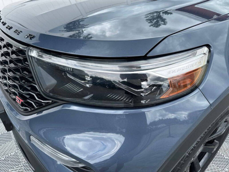 2021 Ford Explorer ST