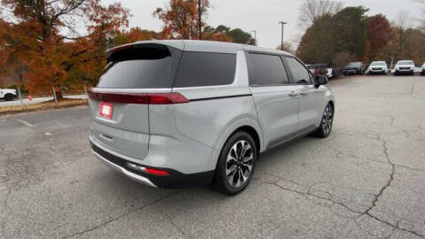 2022 Kia Carnival EX