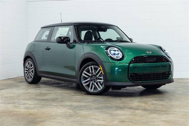 2025 MINI Hardtop 2 Door Cooper S Signature Trim