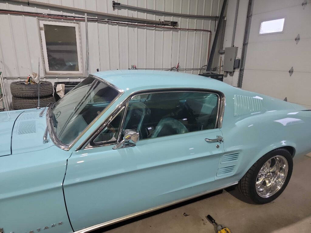 1967 Ford Mustang FASTBACK For Sale | AllCollectorCars.com