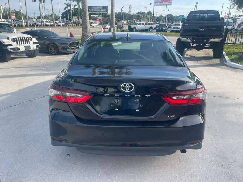 2021 Toyota Camry LE