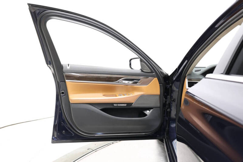 2016 BMW 7 Series 750i xDrive