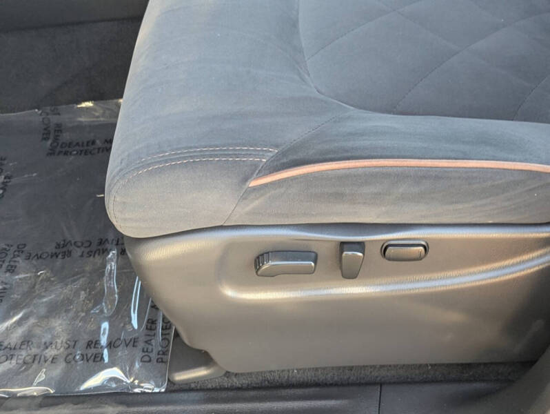 2020 Nissan Armada SV