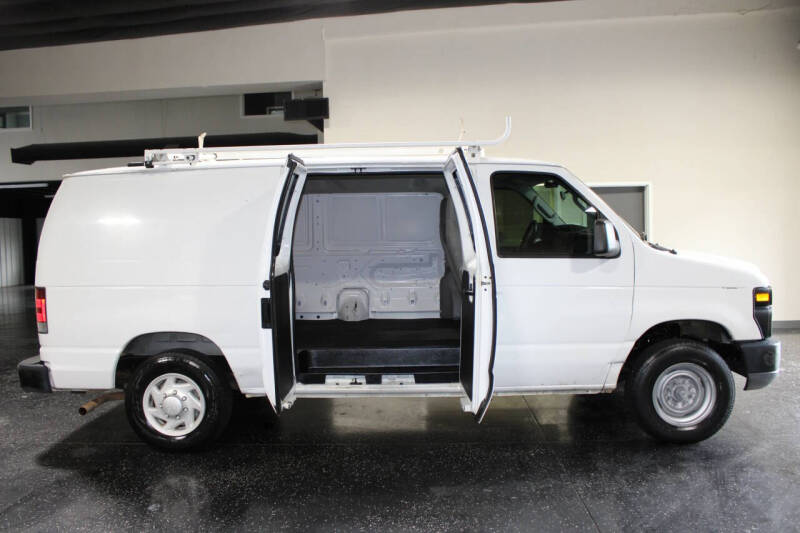 2009 Ford E-Series E-150
