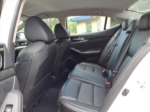 2023 Nissan Maxima 3.5 SV