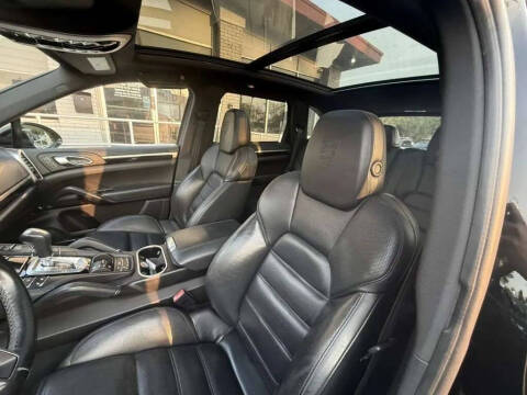 2016 Porsche Cayenne S