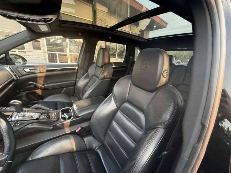 2016 Porsche Cayenne S