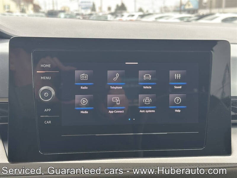 2025 Volkswagen Taos S 4Motion