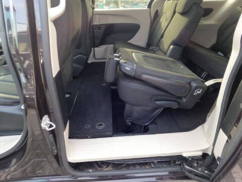 2017 Chrysler Pacifica LX