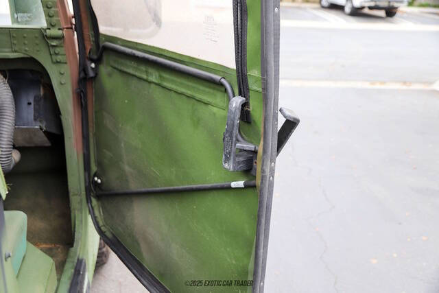 2018 AM General Hummer