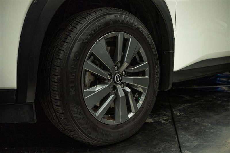 2024 Nissan Pathfinder S