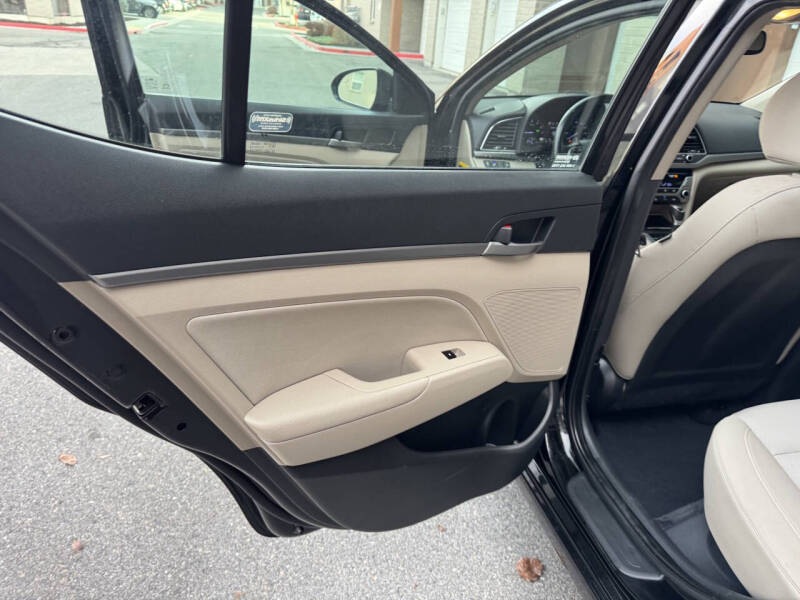 2017 Hyundai Elantra Value Edition