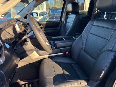 2023 Toyota Tundra SR5