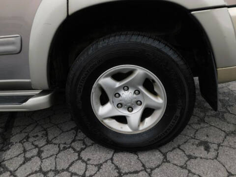 2002 Toyota Sequoia SR5