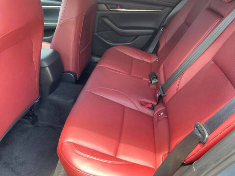 2023 Mazda Mazda3 Hatchback 2.5 S Carbon Edition