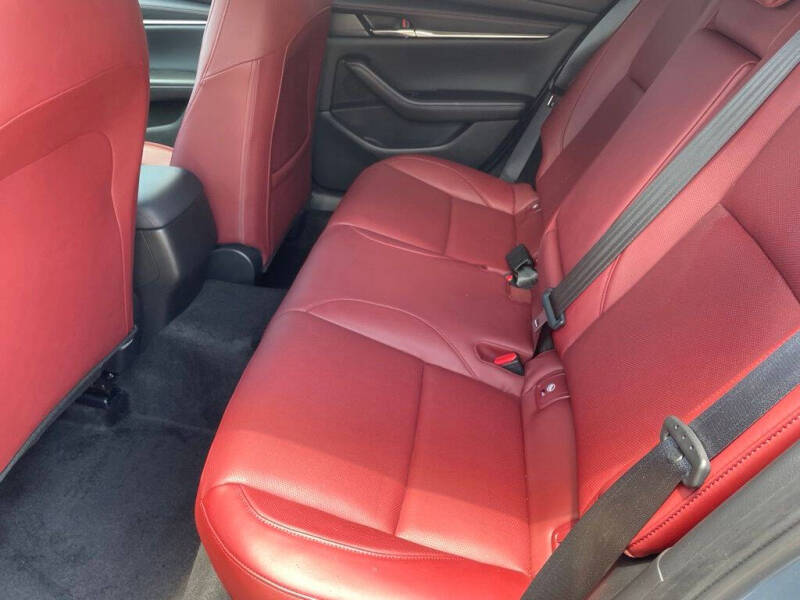 2023 Mazda Mazda3 Hatchback 2.5 S Carbon Edition