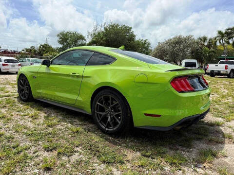 2020 Ford Mustang EcoBoost Premium