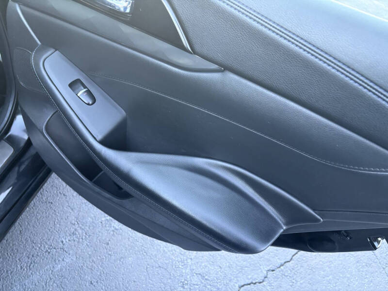 2017 Nissan Maxima 3.5 SR