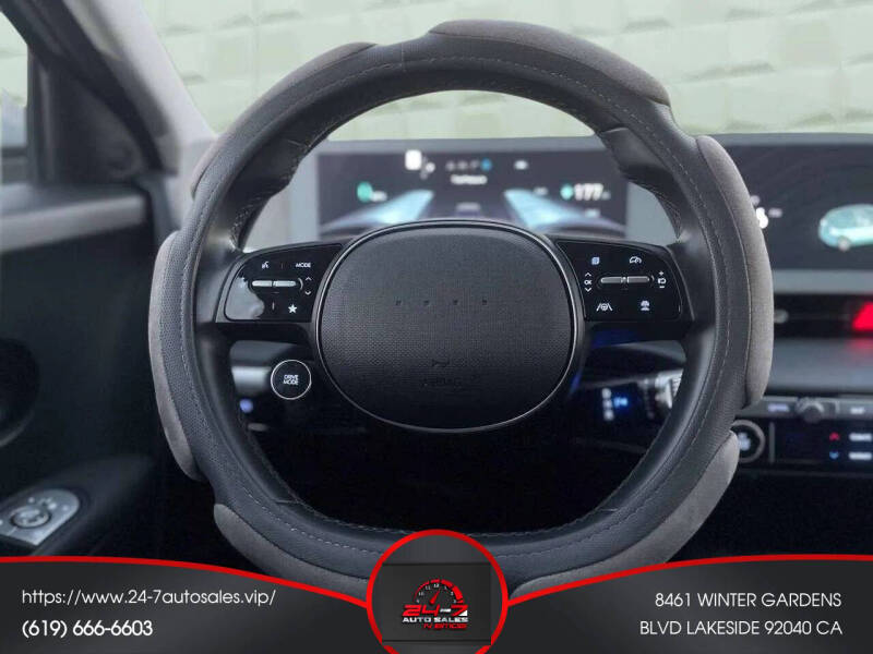 2024 Hyundai Ioniq 5 SE