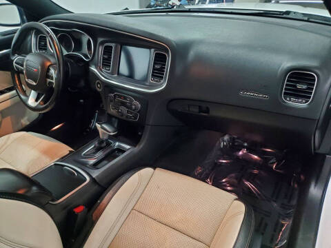 2018 Dodge Charger SXT Plus