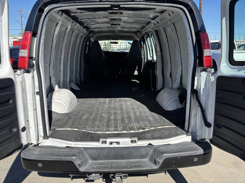 2017 Chevrolet Express 3500