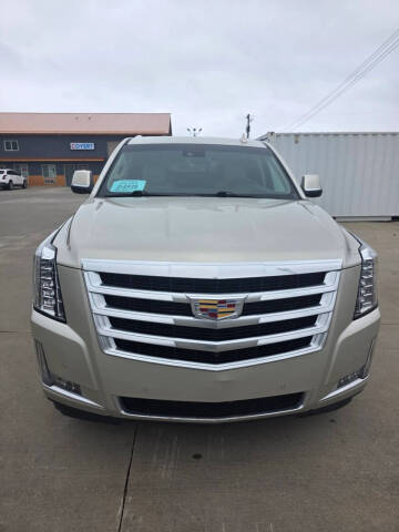 2017 Cadillac Escalade Luxury