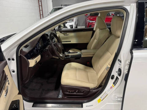 2016 Lexus ES 350