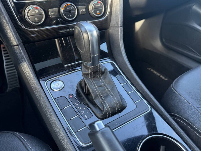 2018 Volkswagen Passat V6 GT