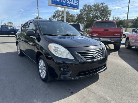 2014 Nissan Versa 1.6 S
