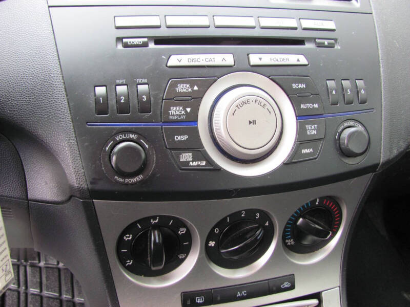 2010 Mazda MAZDA3 i Touring