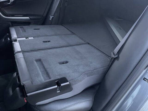 2018 Volvo V60 Cross Country T5 Premier