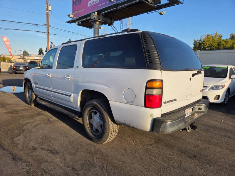 2004 GMC Yukon XL