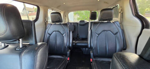 2017 Chrysler Pacifica Touring-L Plus