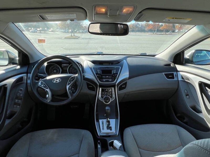 2013 Hyundai Elantra GLS