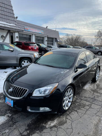 2012 Buick Regal for sale at VELAZQUEZ AUTO SALES in Aurora IL