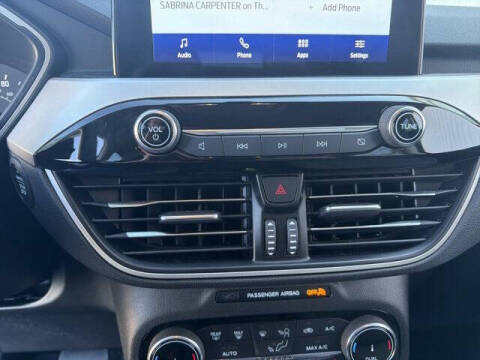 2022 Ford Escape SE