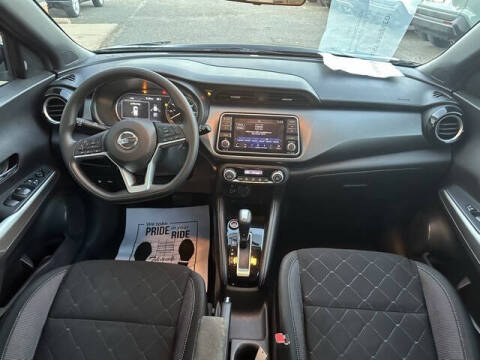 2019 Nissan Kicks SV