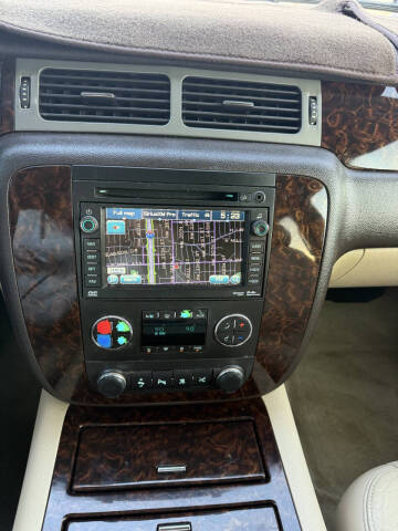 2011 GMC Yukon XL Denali