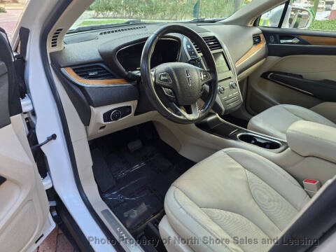 2017 Lincoln MKC Select