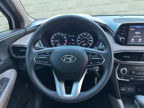 2019 Hyundai Santa Fe SE 2.4L